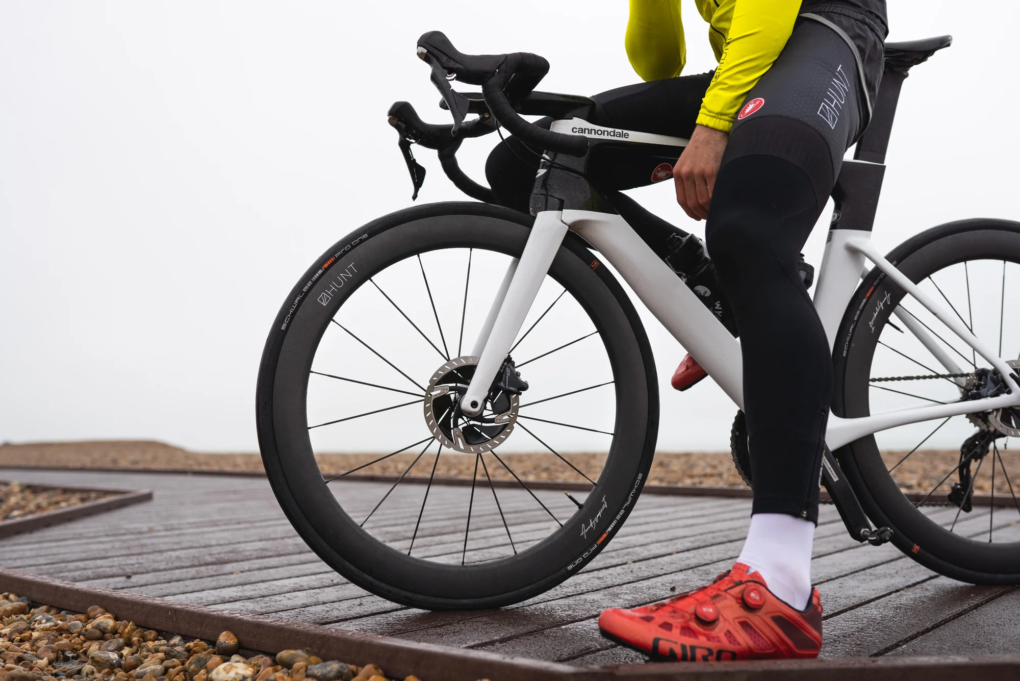 HUNT 54 UD Carbon Spoke Disc Single Wheel - Image 6