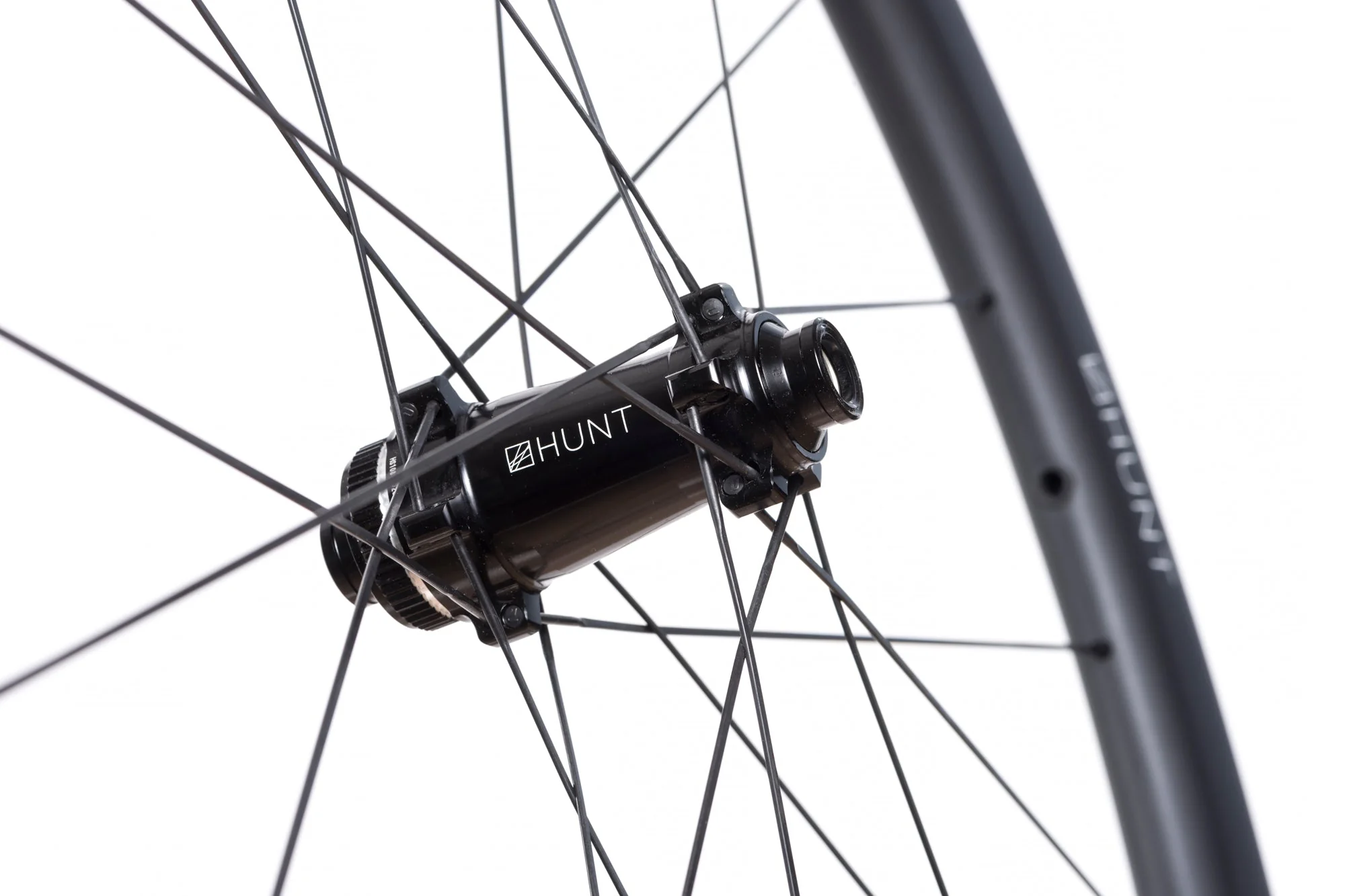 HUNT 40 Carbon Aero Disc Wheelset - Image 4