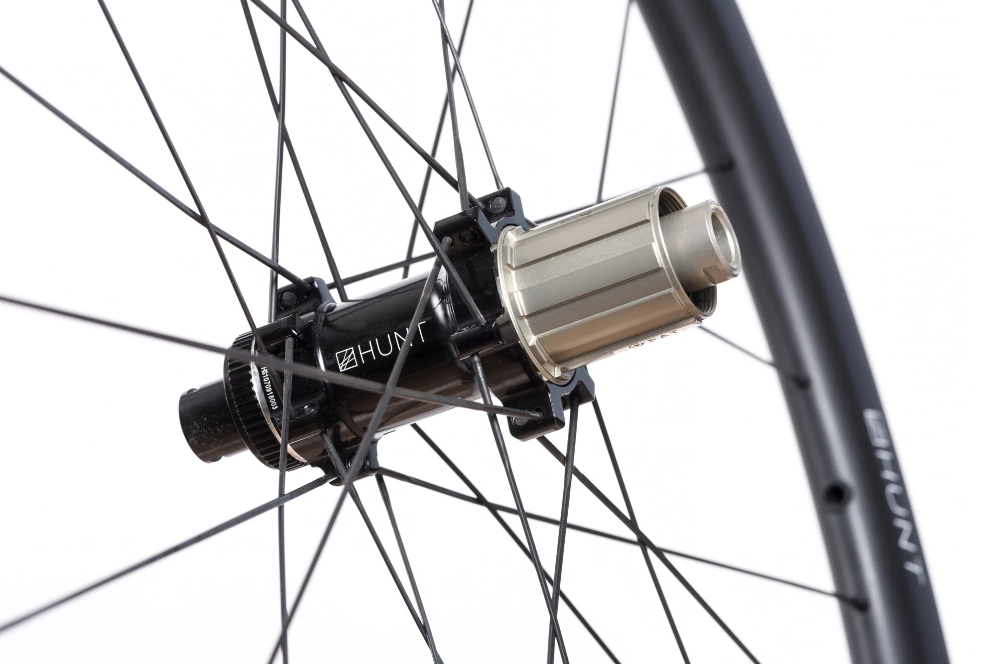 HUNT 40 Carbon Aero Disc Wheelset - Image 5