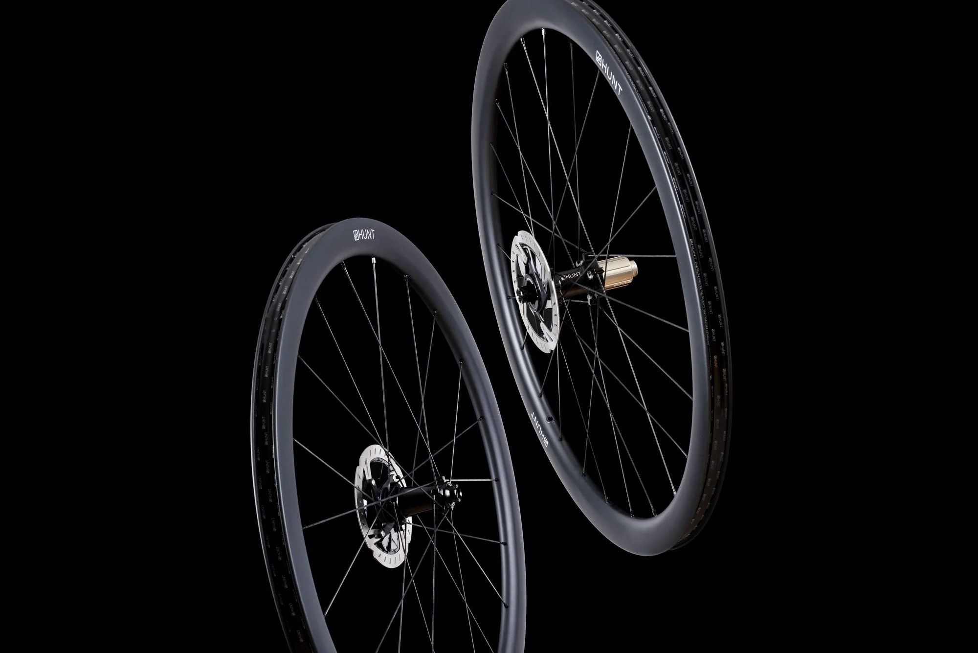 HUNT 40 Carbon Aero Disc Wheelset - Image 9
