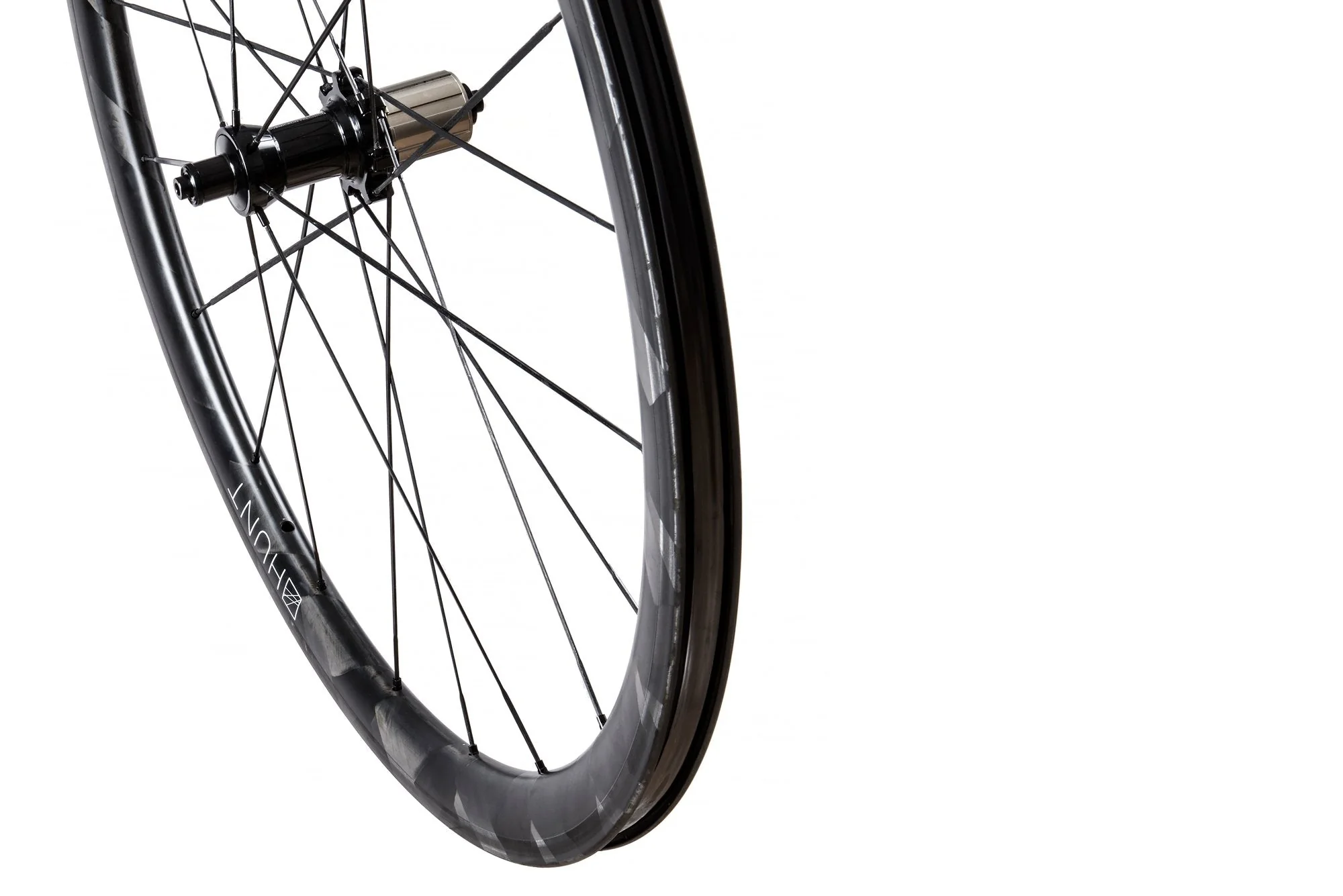 RE:NEW HUNT 36 UD Carbon Spoke Wheelset - Image 3