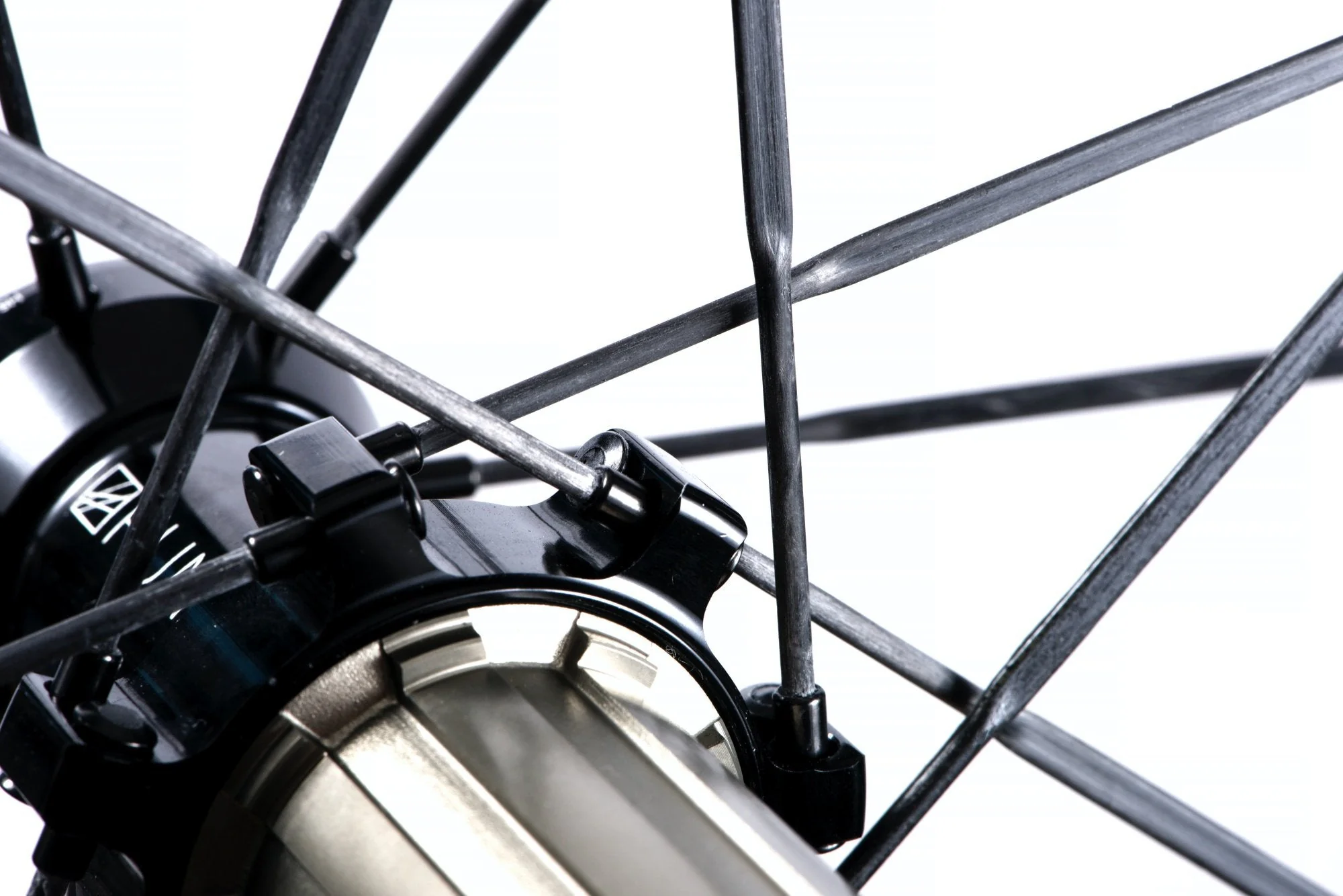 RE:NEW HUNT 36 UD Carbon Spoke Wheelset - Image 6