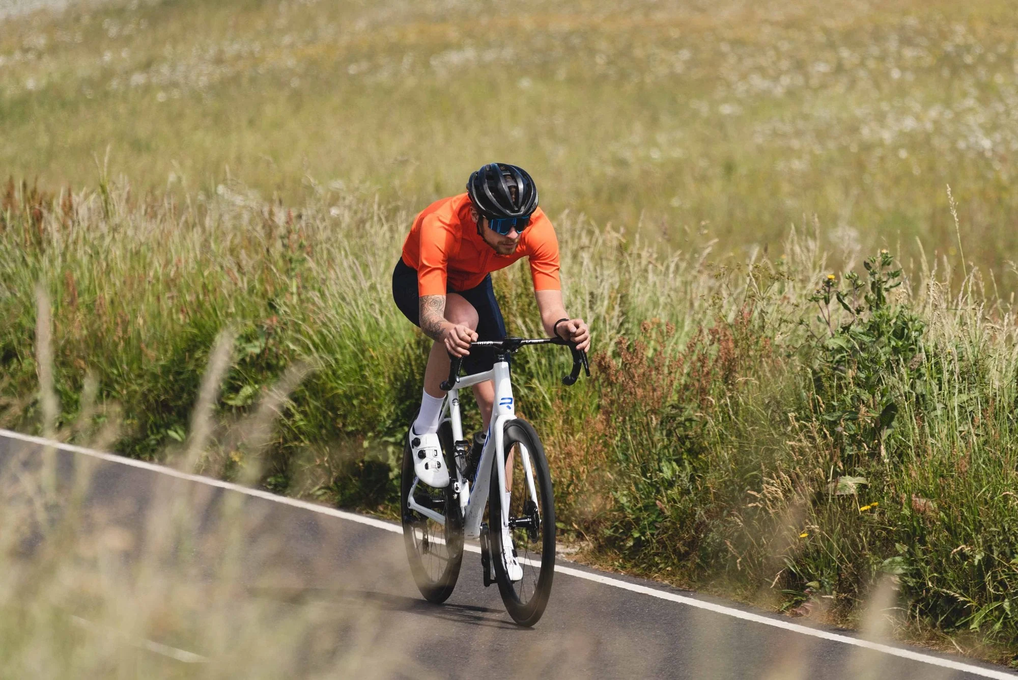 RE:NEW HUNT 44 Aerodynamicist Carbon Disc Wheelset - Image 11