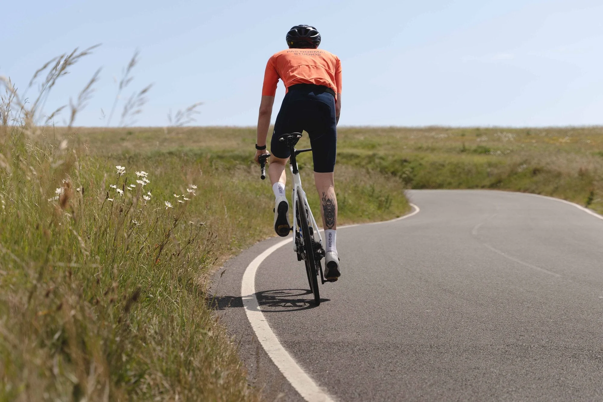 RE:NEW HUNT 44 Aerodynamicist Carbon Disc Wheelset - Image 12