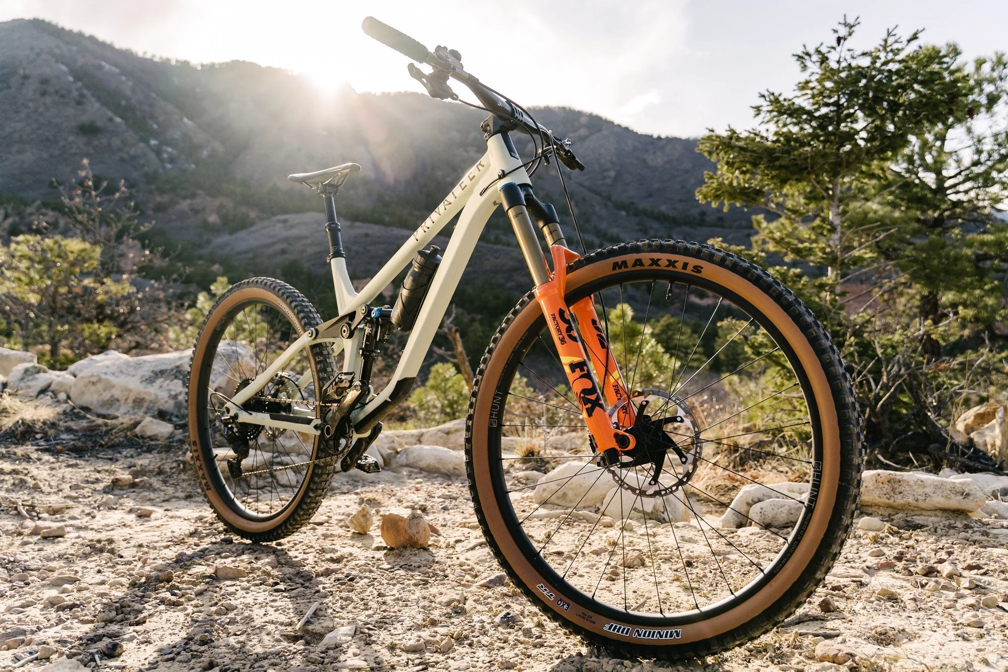 RE:NEW HUNT Trail Wide MTB 29 Wheelset - Image 13