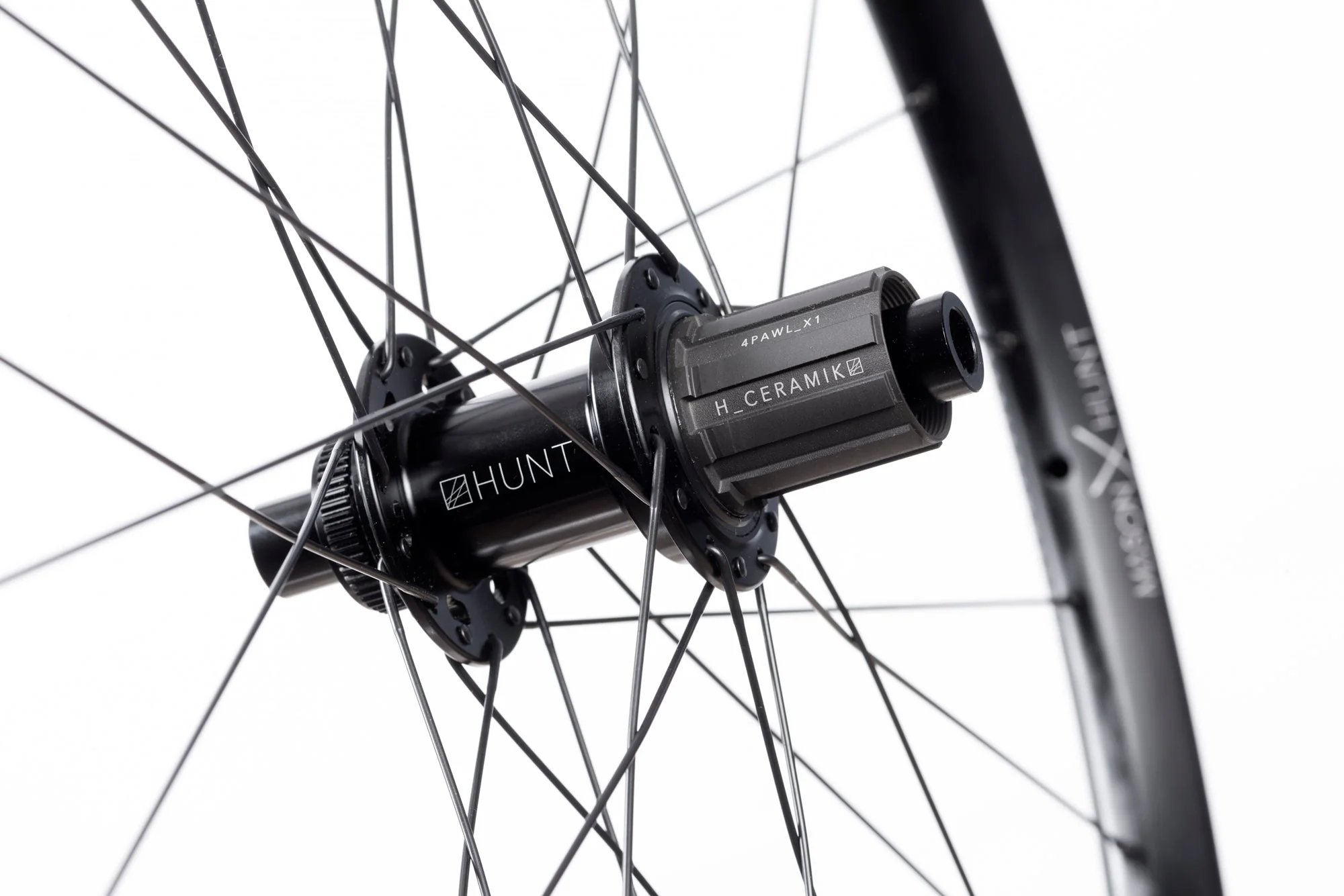 RE:NEW MASON x HUNT 650B Adventure Dynamo Disc Wheelset - Image 7